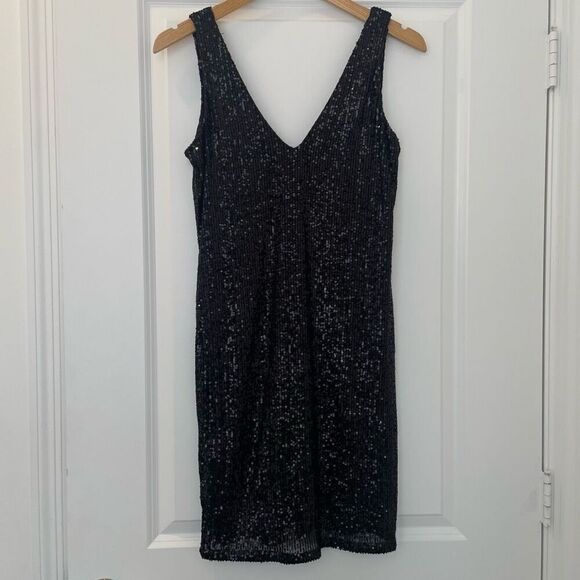H&M Sequins Black V Neck Sleeveless Dress Size Small - Picture 1 of 4